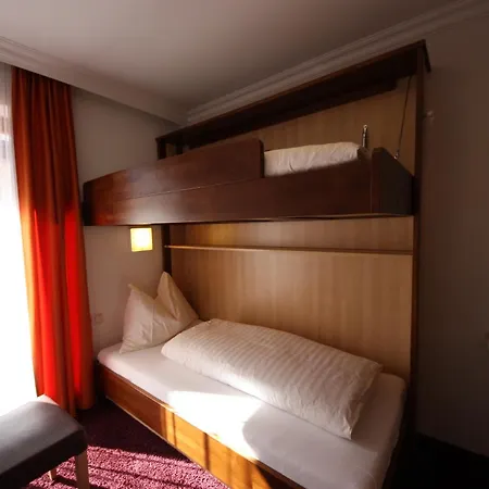 Sommerer - Inklusive Joker Card Im Sommer