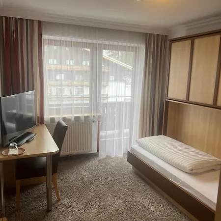 Hotel Hotel Sommerer - Hike & Bike In Saalbach, Joker Card Inkl Saalbach-Hinterglemm