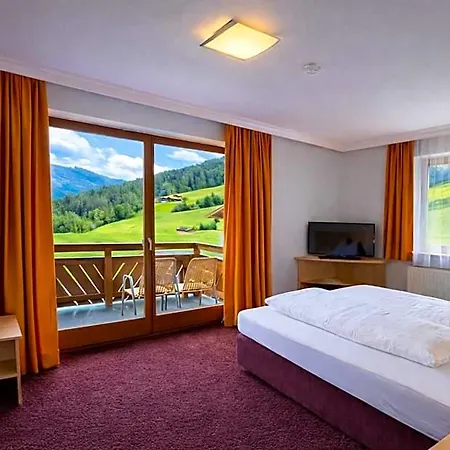 Hotel Sommerer - Hike & Bike In Saalbach, Joker Card Inkl Hotel