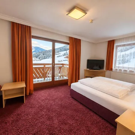 Hotel Sommerer - 100M To Ski Lift & 5 Min Walk To Hinterglemm Centre Hotel Saalbach-Hinterglemm
