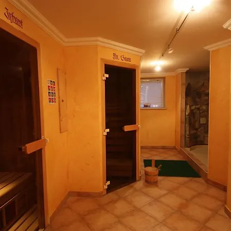 Hotel Sommerer - Nur 100M Zum Skilift & Jokercard ホテル 3*